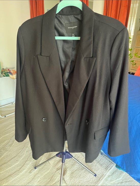 Banana Republic Jackets & Blazers - Banana Republic Black Double-Breasted Women's Blazer
